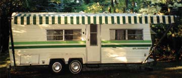 camper-trailer